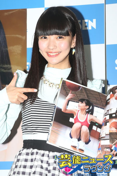 荻野可鈴 てさぐれ 部活もの がごときダジャレに必死 1st写真集が 第二章 の訳とは ニコニコニュース