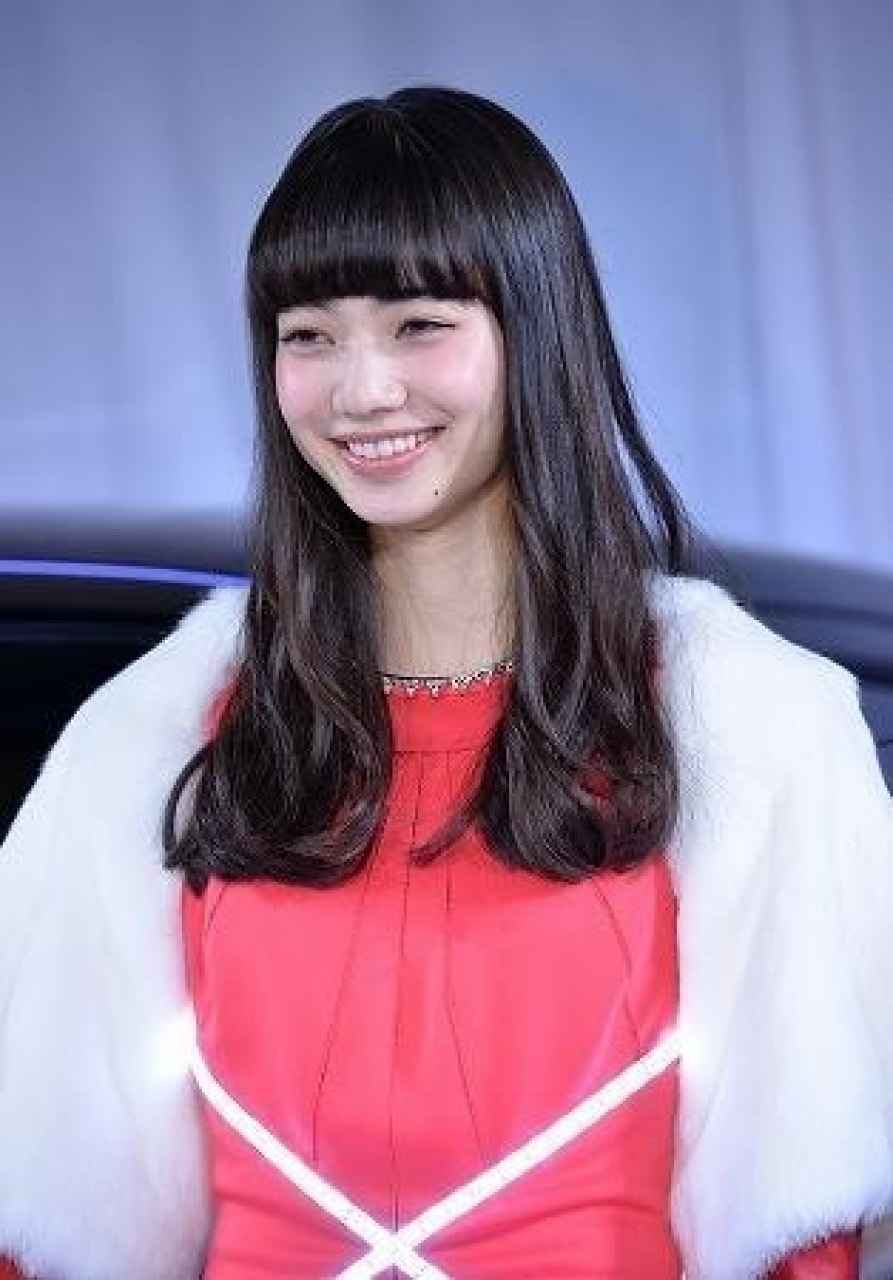 菅田将暉との結婚で共演ngが一気に増えた小松菜奈 同じ事務所内の女優も ニコニコニュース