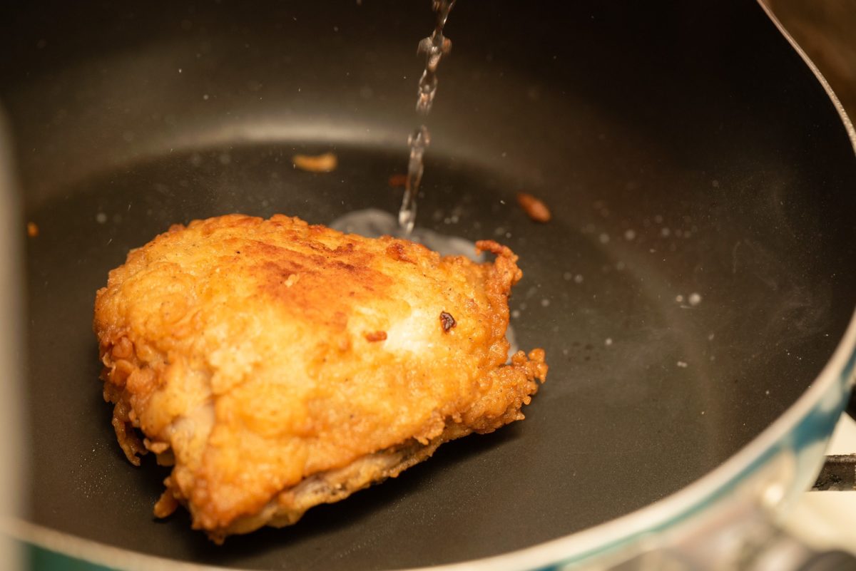 冷めきったフライドチキン 外カリッ 中ふっくら 化する裏ワザに声を失った ニコニコニュース