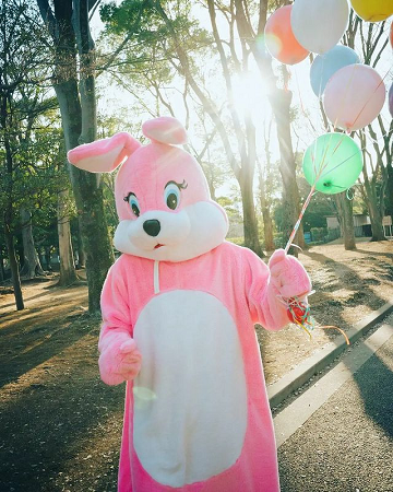 山田裕貴 ピンクのウサギ着ぐるみ姿に きゅんです ニコニコニュース