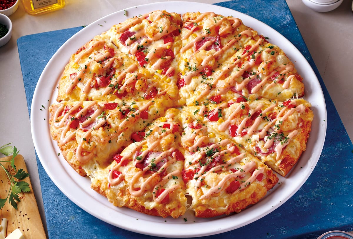 定番人気の夏限定メニューが2022年も登場！PIZZA-LA「ピザーラ エビマヨ」 | ニコニコニュース