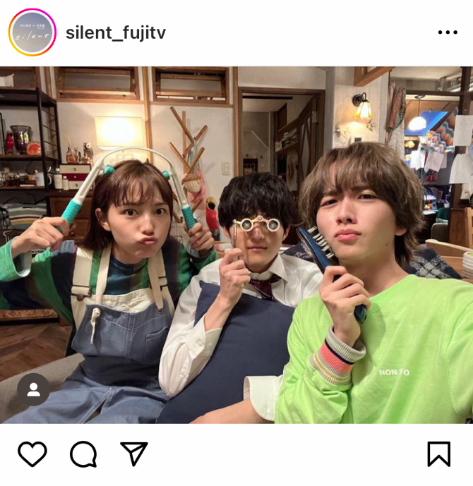 「silent」“光”板垣李光人が撮影！ “紬”川口春奈＆“湊斗”鈴鹿央士と“おちゃめすぎる”オフショット ニコニコニュース