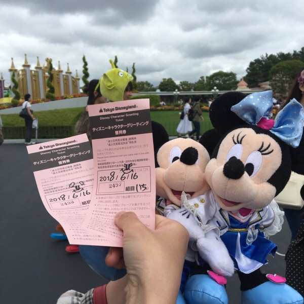 ディズニーオタクってどんな人 ショー パレードを撮るために一眼レフを購入 年パスで三重から通っていた Dオタ の話 ニコニコニュース