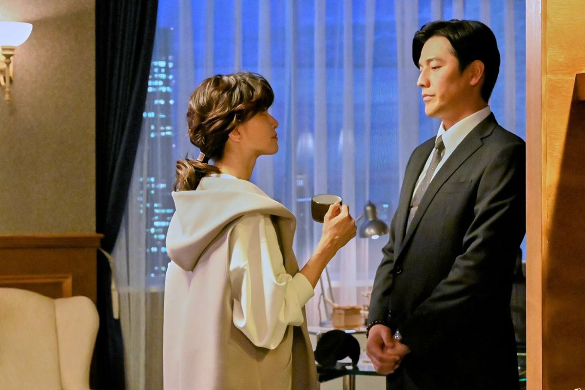 内田有紀、要潤が演じるクセモノに注目！ 豪華キャストが躍動する『連続ドラマW フィクサー』第4話、本日放送・配信 | ニコニコニュース