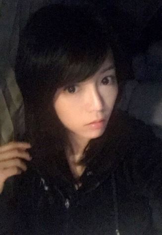 釈由美子が 久々の黒髪ロングヘアー を披露 ニコニコニュース