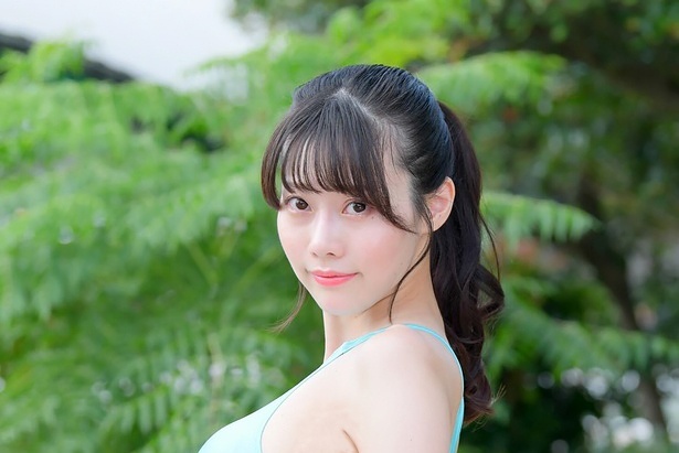 裸エプロンでM字開脚…桃里れあ、股の間をライトアップする姿に「ドスケベ」「過激ですね」とファン仰天 | ニコニコニュース