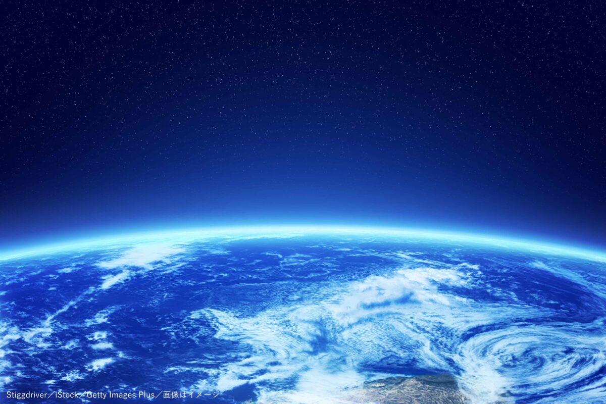  「悪魔の彗星」：エベレストの3倍の大きさの天体が地球に接近