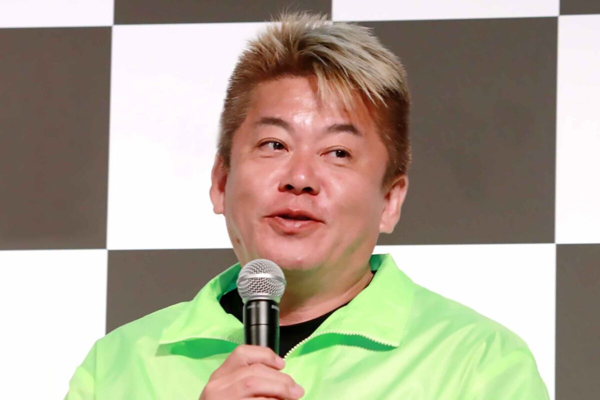 堀江貴文氏、出張多い人“絶対必携”のアイテム紹介 「1番衝撃を受けた」 ニコニコニュース