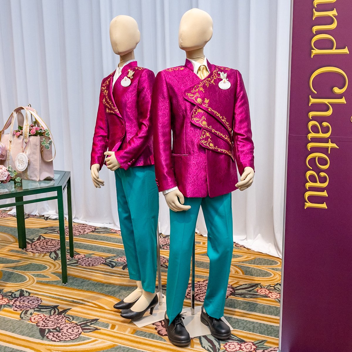 超特価セール開催！！ ホテルのキャストコスチューム！「東京ディズニーシー 着せ替え服・アウトフィット