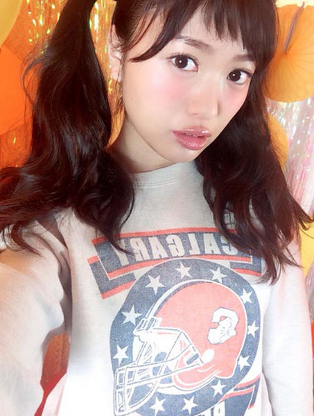 Akb48北原里英の可愛すぎるツインテール姿がネット上で話題に 何やってもかわいい ニコニコニュース