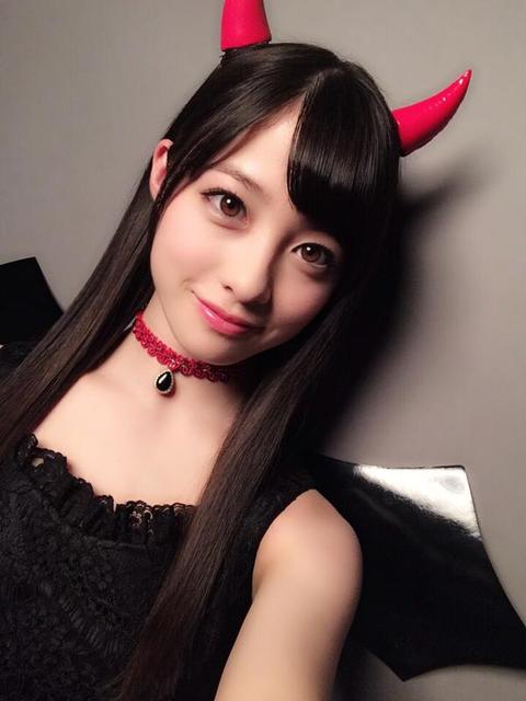 橋本環奈の悪魔コスプレがかわいすぎる Cm撮影でのオフショットにファン歓喜 写真2枚あり ニコニコニュース