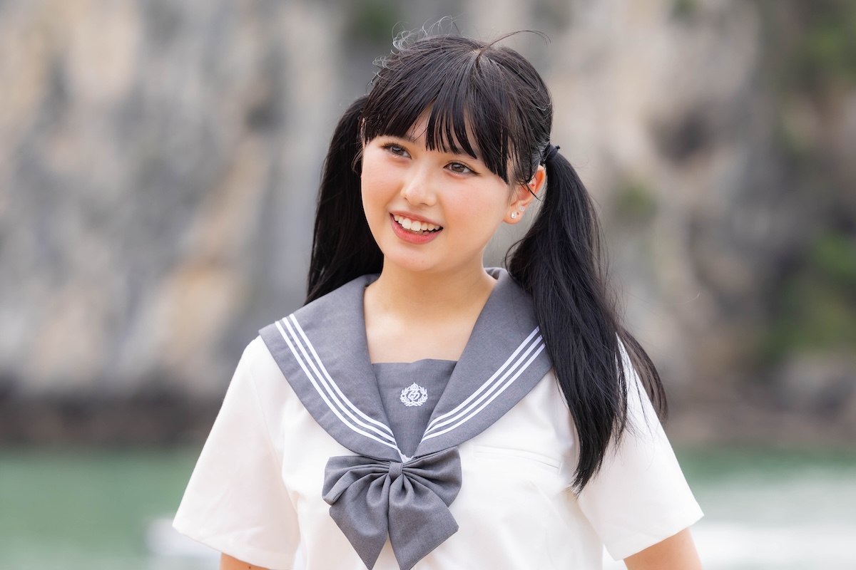 SNSで大バズりの “おひな様”、全開の可愛さで「無双したい