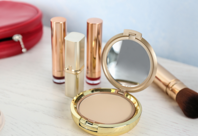 義姉「妊活捗るんじゃない？ｗ」嫁に”高級コスメの使い古し”を押しつけ！？「実はあれ…」化粧品の”事実”に衝撃… | ニコニコニュース