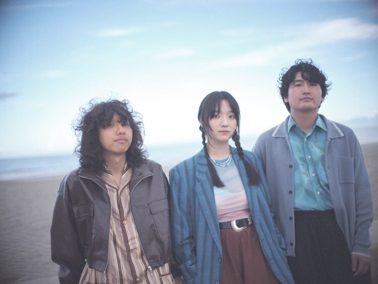 Laura day romance「ライター」MV公開、時間や記憶のループを想起させる映像作品 | ニコニコニュース