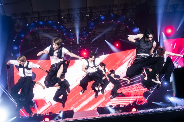 SMTOWN LIVE』RIIZE、圧巻のステージで東京ドームを掌握