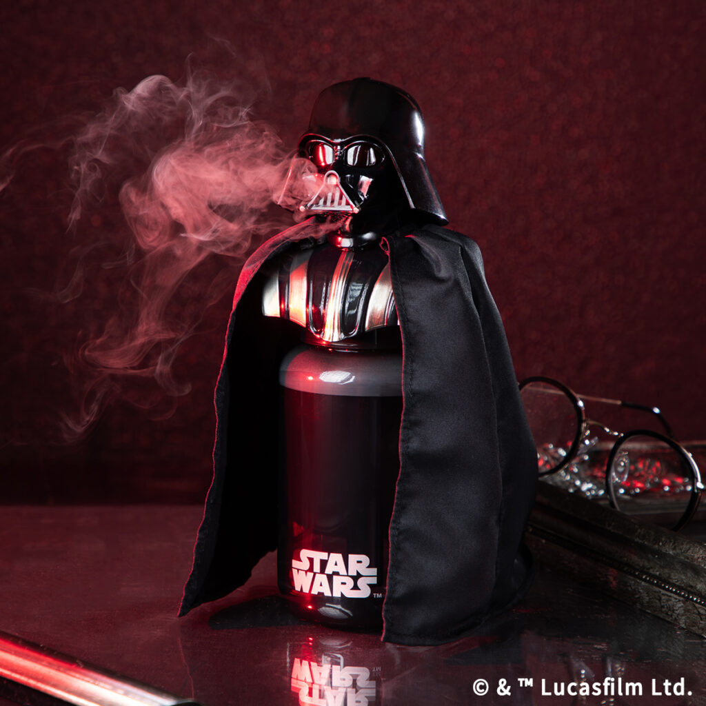 ca doの加湿器　スターウォーズシリーズ ダース・ベイダーが卓上加湿器になって販売スタート。口元からミストを