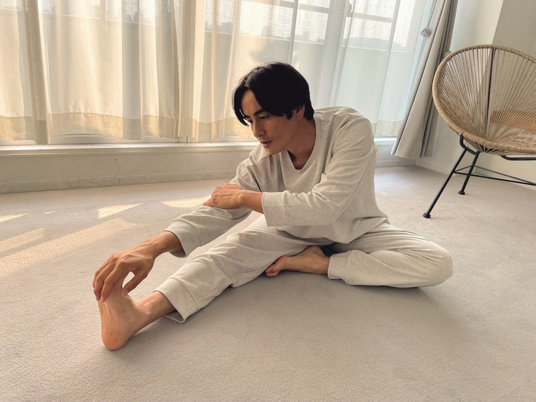 夜あくび小隊無料エロ漫画 cAの制服と合わされば、欲情せずにはいられなくなるはず。