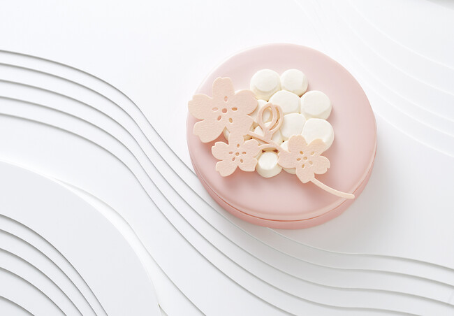 桜の季節を彩る特別なマカロン