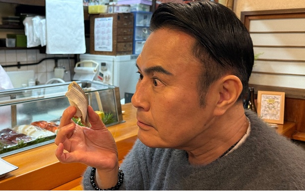 市川右團次が浅草で楽しむ町寿司の魅力