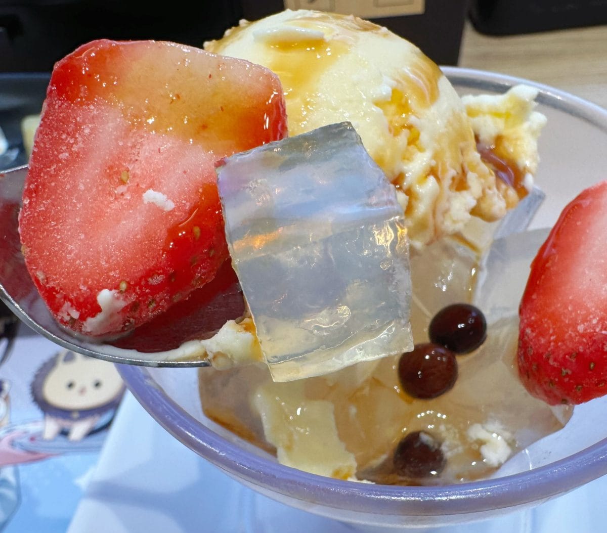 春の限定パフェが続々登場！特別なスイーツの楽しみ方