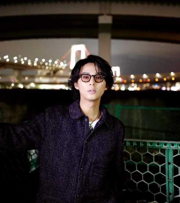 藤ヶ谷太輔の夜景ショットが魅力的！