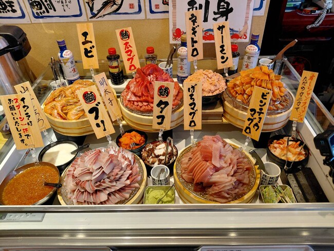 豪華食べ放題を楽しもう！横浜初上陸の刺身食べ放題