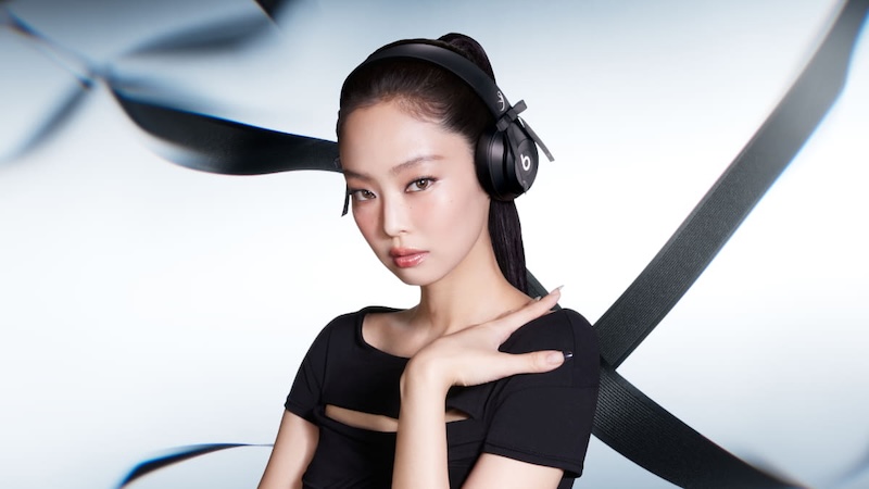 Beats JENNIEコラボ第2弾「Solo 4」ワイヤレスヘッドホンブラック Beats x JENNIEコラボレーション第2弾 美学とエレガントなスタイルを