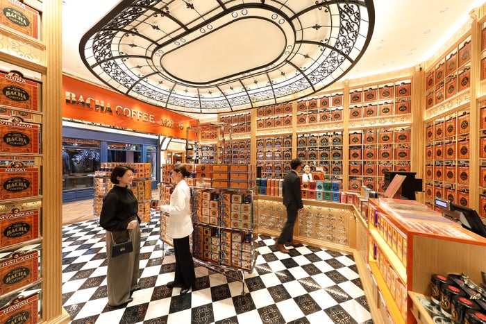 モロッコ発「バシャコーヒー」日本2号店が東京・丸の内にオープン