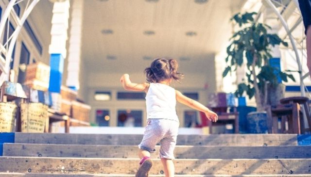 恋愛依存症 の原因は両親の愛情不足ってほんと 心のスキマを埋めたくなる ニコニコニュース