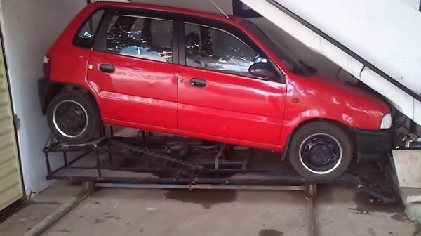 なんということでしょう ある男性が狭いスペースに作った車庫がもはや匠の世界ｗｗｗ 動画 ニコニコニュース