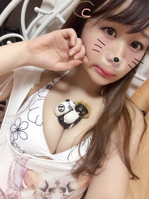 Gカップで魅せる たわわチャレンジ が最高 グラドル 茜さやのセクシービキニに 迫力あり過ぎ 水着がパツパツ ニコニコニュース