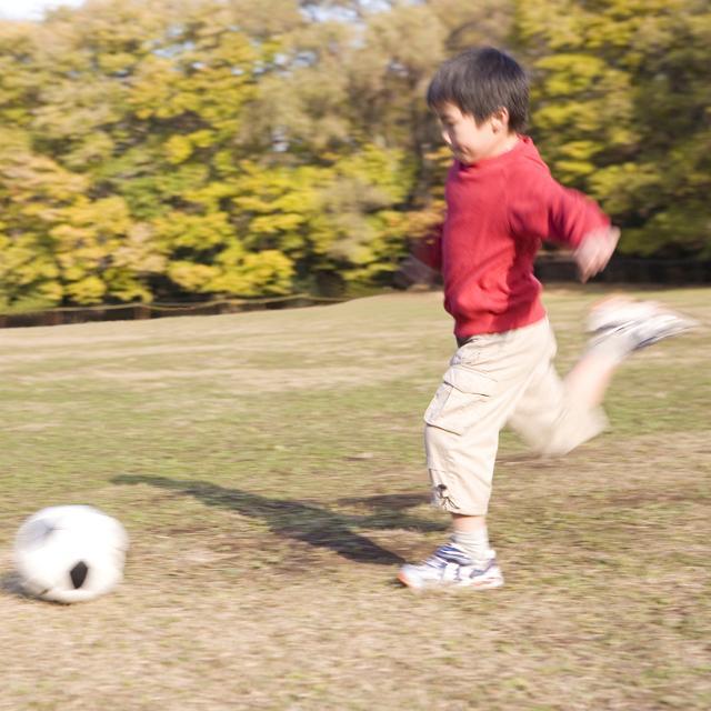 子どもは風の子 冬でも半そで 短パンで強い子どもに育つ 医師に聞いてみた ニコニコニュース