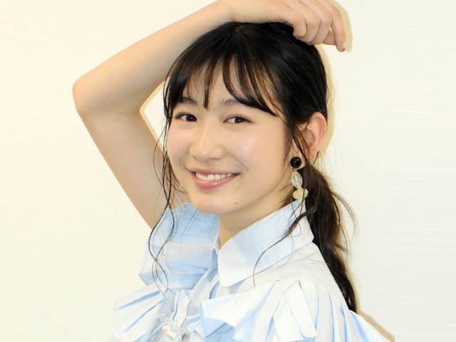 岡本夏美 進学せず 芸能界で生きていく 高校卒業を分岐点に ニコニコニュース