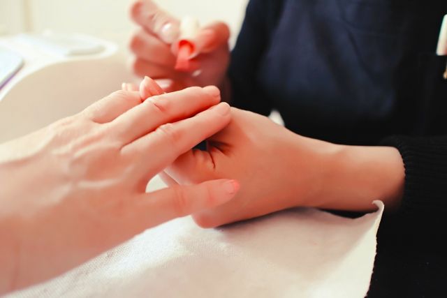 ネイルサロンに通う女性にたいして男性が思うこと ニコニコニュース
