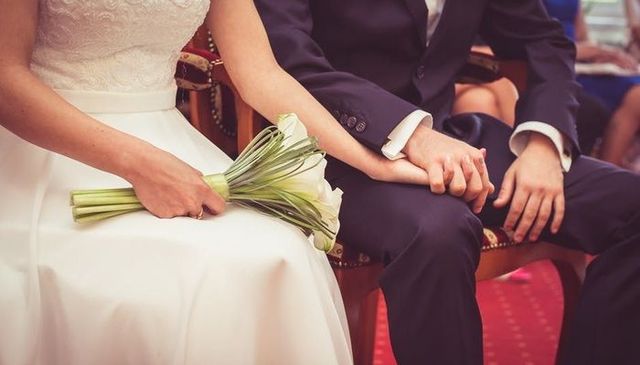 結婚式のスピーチ成功のコツと例文 気持ちがこもった感動的な祝辞を考えよう ニコニコニュース