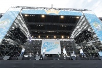 おれパラ 10周年記念ライブ おれサマー に初代リーダーや常連ゲストが集結して とびっきりの夏祭り おれサマー 1 ニコニコニュース おれパラ 10周年記念ライブ おれサマー に初代リーダーや常連ゲストが集結して とびっきりの夏祭り おれサマー 1 ニコニコニュース
