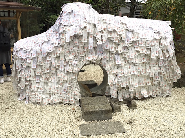 話題のパワースポット 京都最強の縁切り神社と噂の 安井金比羅宮 に行ってみた ニコニコニュース