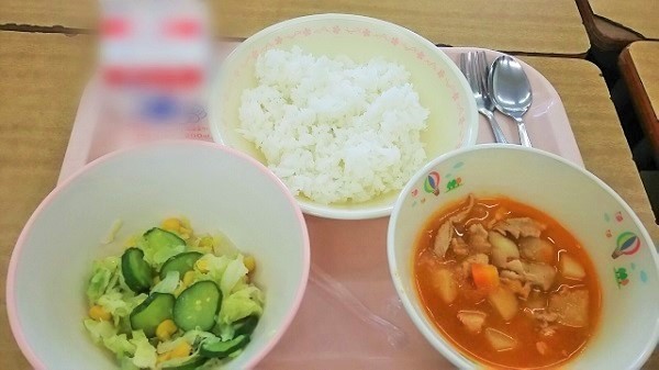 完食を強要する 給食ハラスメント の相談が急増 教師の過剰指導が原因で不登校になるケースも ニコニコニュース