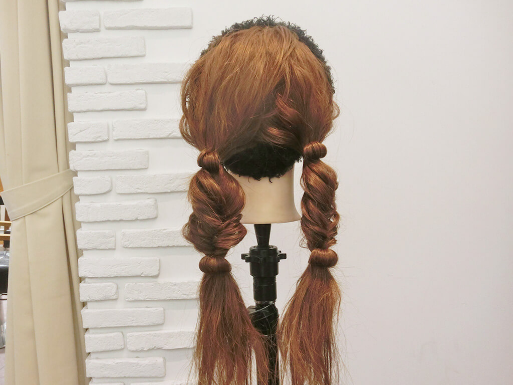 ヘアターバンの使い方の正解は ターバンを使ったもこもこツインテールアレンジ ニコニコニュース