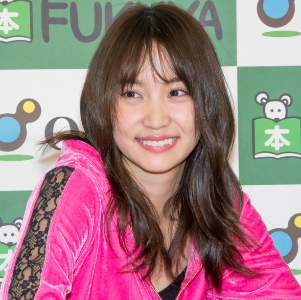 永尾まりや ガチすっぴんグラビア披露にファン歓喜 ニコニコニュース