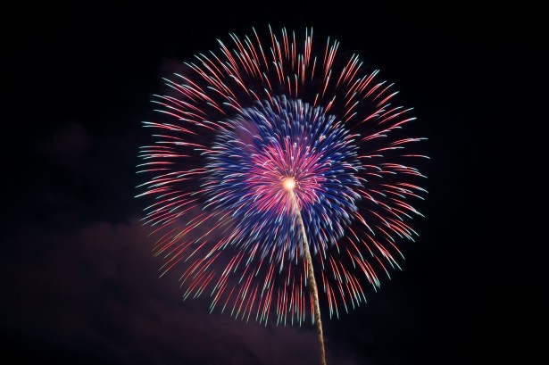 知ってる 花火の名前 玉名 ぎょくめい を読み解けばどんな花火かイメージできる ニコニコニュース