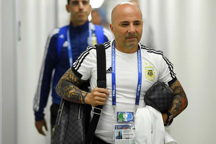 W杯敗退危機のアルゼンチンに新展開 選手がサンパオリ監督の解任要求と海外紙が報道 ニコニコニュース