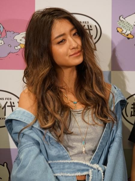 みちょぱ Ttポーズ古い 発言で炎上 叩かれている理由に疑問の声も ニコニコニュース