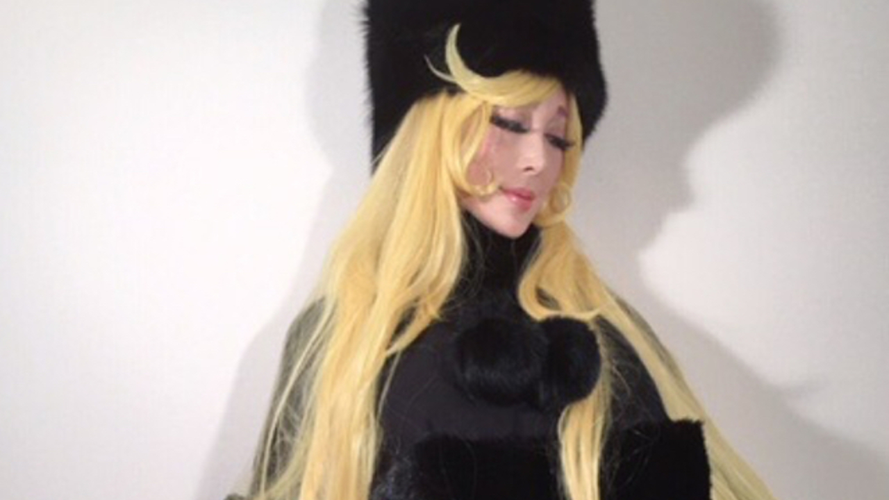 叶美香さんが 銀河鉄道999 メーテルのコスプレを披露 松本零士先生にアドバイスをもらう徹底っぷり ニコニコニュース