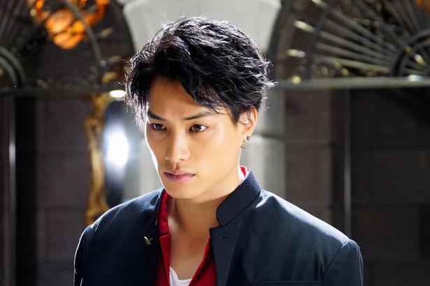 片寄涼太vs鈴木伸之のバトル勃発 京極兄弟楽しみ過ぎる と話題 Prince Of Legend ニコニコニュース