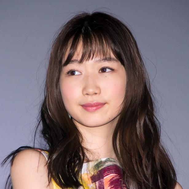 岡本夏美の制服姿をファン大絶賛 最強にかわいい ニコニコニュース