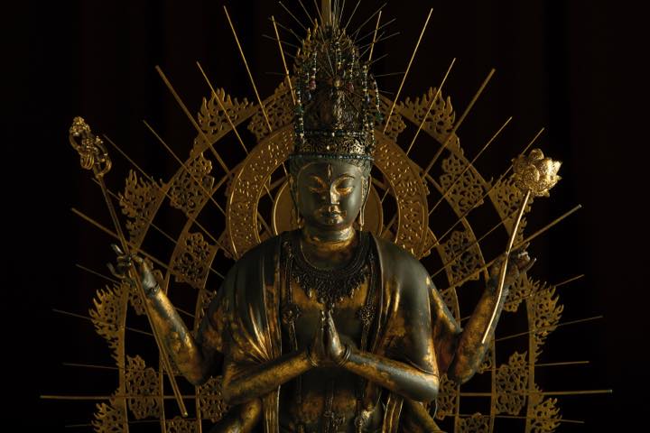 仏像ファン歓喜 国宝 不空羂索観音像 を超絶リアルにフィギュア化 ニコニコニュース