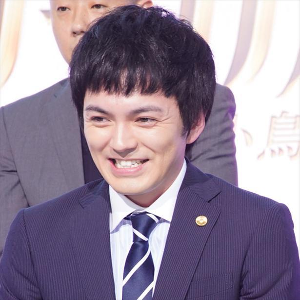 林遣都の リボンにスカート姿 に大反響 かわいすぎぃぃ ウインク下手か 笑 ニコニコニュース