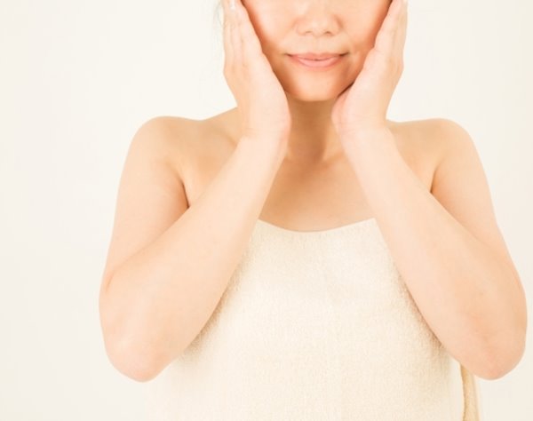 顔全体 両脚 アキレス腱 体の むくみ で見る病気リスク ニコニコニュース