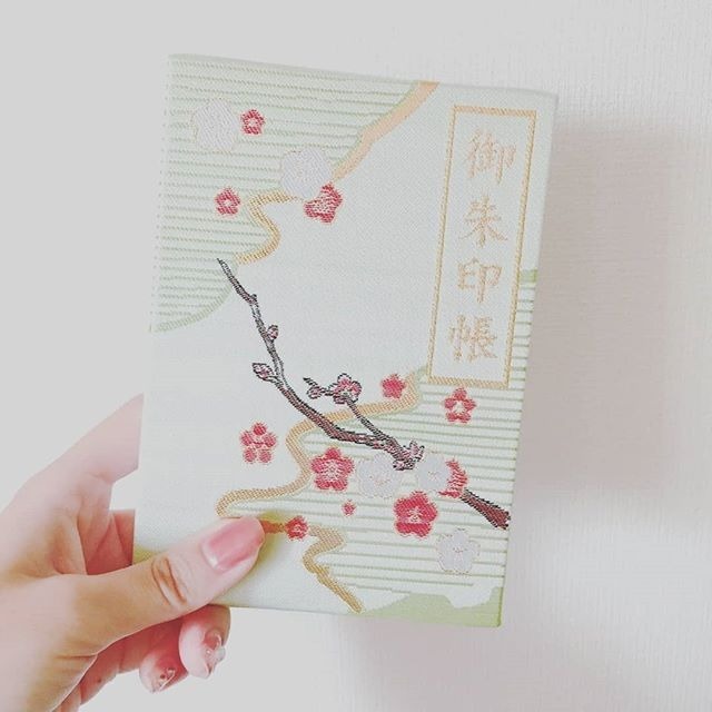 かわいい御朱印帳で御朱印めぐりをしませんか おすすめを一挙紹介 ニコニコニュース